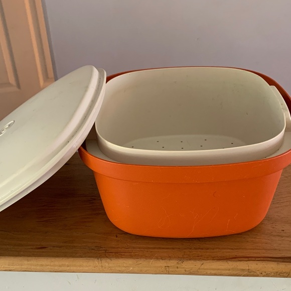 Tupperware Steam and Store Container - Picture 2 of 4